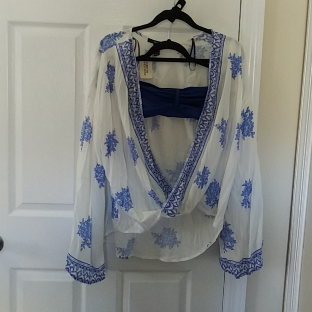 Nwt Forever 21 knotted open top